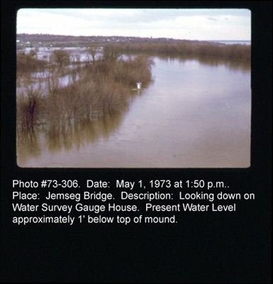 Present water level 1' above mound
