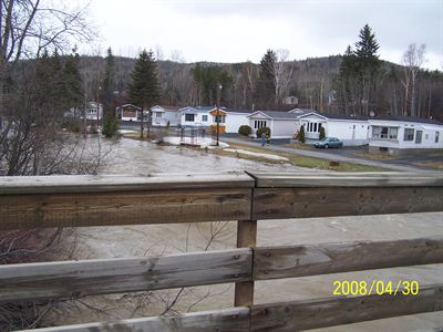 Upstream view at Iroquois Bridge in St-Basile