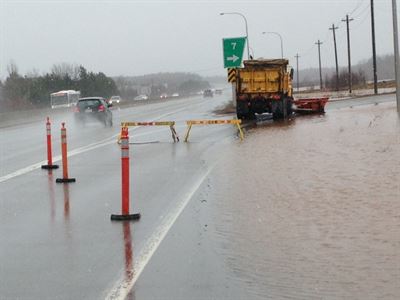 Sur le boulevard Wheeler à Moncton