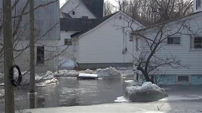 Inondation causée par un embâcle à Stanley