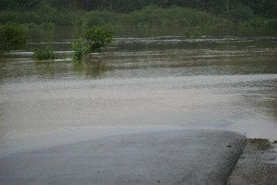 Chemin inondé à St. Stephen